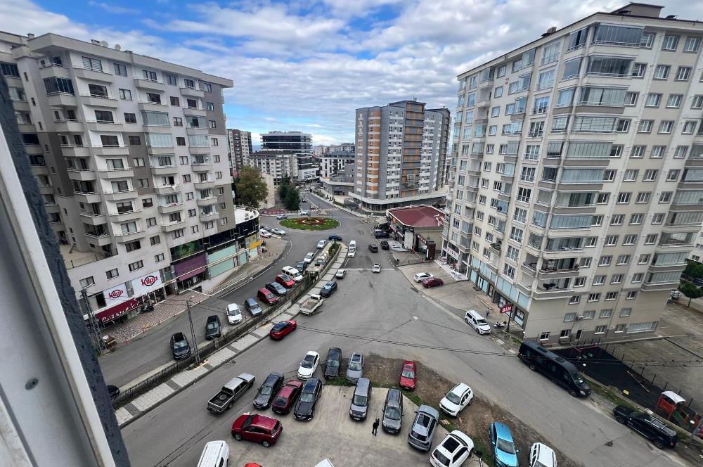 ŞEHRİNAZ KONUTLARIN DA KİRALIK OFİS