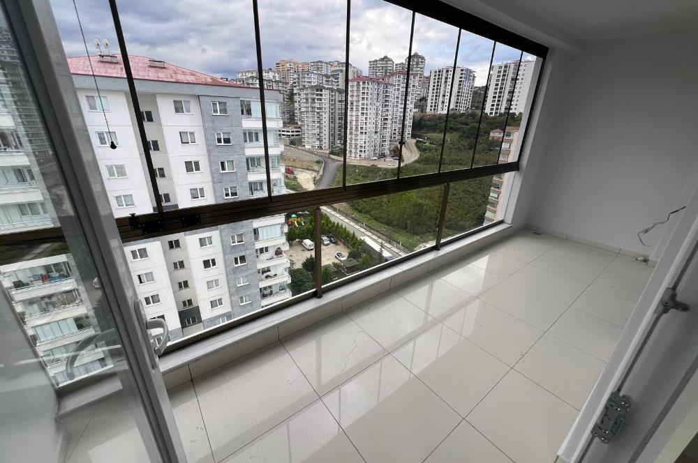 ŞEHRİNAZ KONUTLARIN DA KİRALIK OFİS