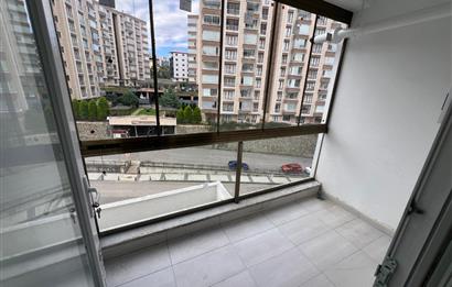 ŞEHRİNAZ KONUTLARIN DA KİRALIK OFİS