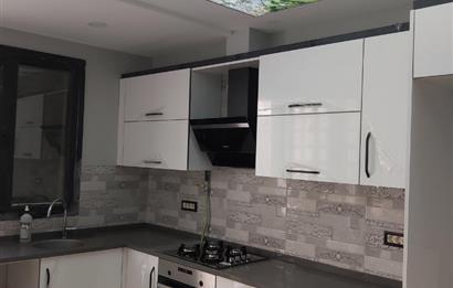 Balçova Çetin Emeç ‘te Körfez ve Dağ Manzaralı Lüks Triplex Villa