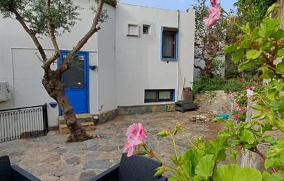BODRUM GÜMÜŞLÜK GÜMSAN 1 SİTESİNDE YATIRIMLIK ÖZEL PLAJLI SU ARITMALI YAZLIK KIŞLIK  