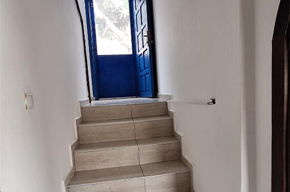 BODRUM GÜMÜŞLÜK GÜMSAN 1 SİTESİNDE YATIRIMLIK ÖZEL PLAJLI SU ARITMALI YAZLIK KIŞLIK  