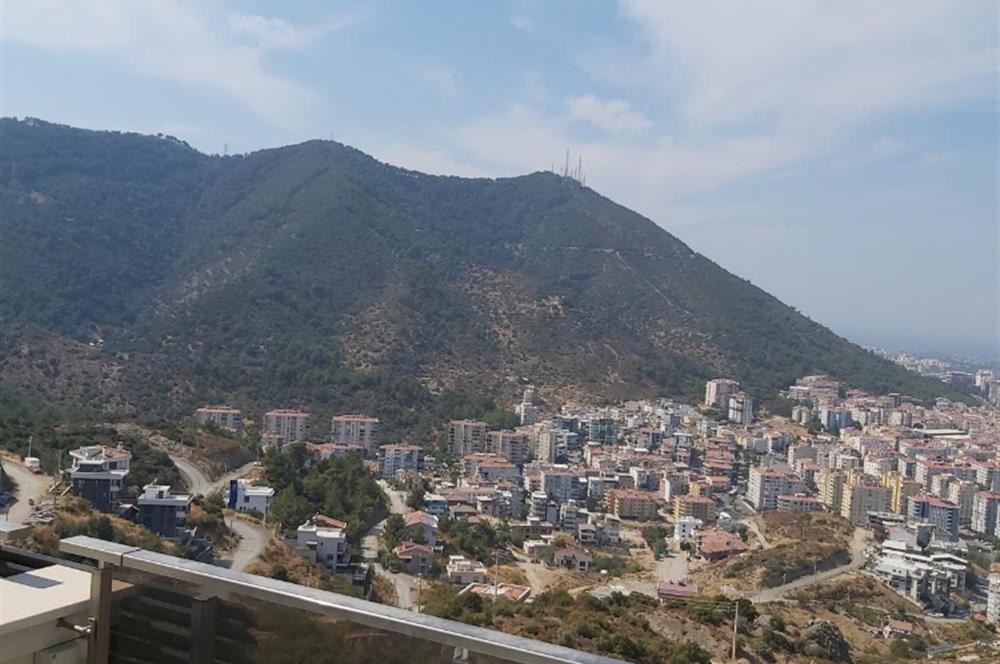 Balçova Çetin Emeç ‘te Körfez ve Dağ Manzaralı Lüks Triplex Villa