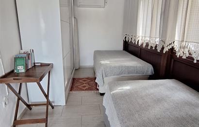 BODRUM GÜMÜŞLÜK GÜMSAN 1 SİTESİNDE YATIRIMLIK ÖZEL PLAJLI SU ARITMALI YAZLIK KIŞLIK  