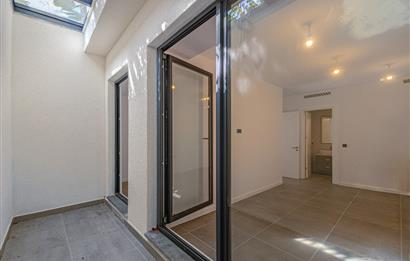 Gümüşlükte Denize 10 Adım Müstakil Havuzlu Satılık Villa