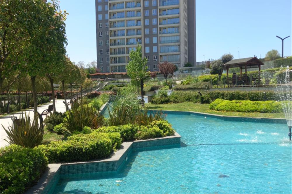 BAHÇEŞEHİR GÖL PANORAMADA MÜKEMMEL HAVUZ CEPHE EŞYALI BOŞ 2+1