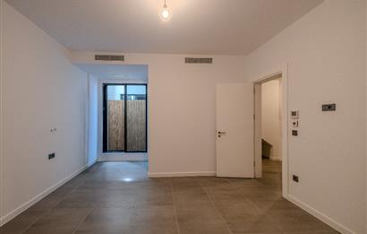 Gümüşlükte Denize 10 Adım Deniz Manzaralı Satılık İkiz Villa