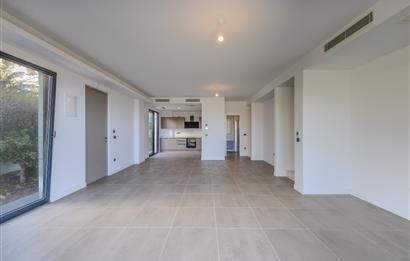Gümüşlükte Denize 10 Adım Deniz Manzaralı Satılık İkiz Villa