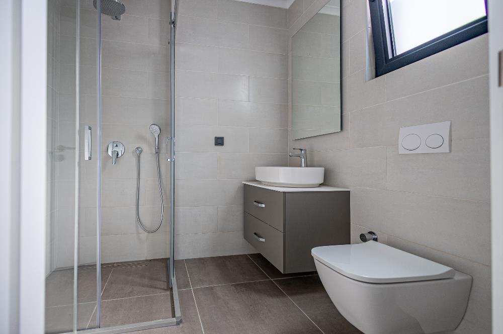 Gümüşlükte Denize 10 Adım Deniz Manzaralı Satılık İkiz Villa