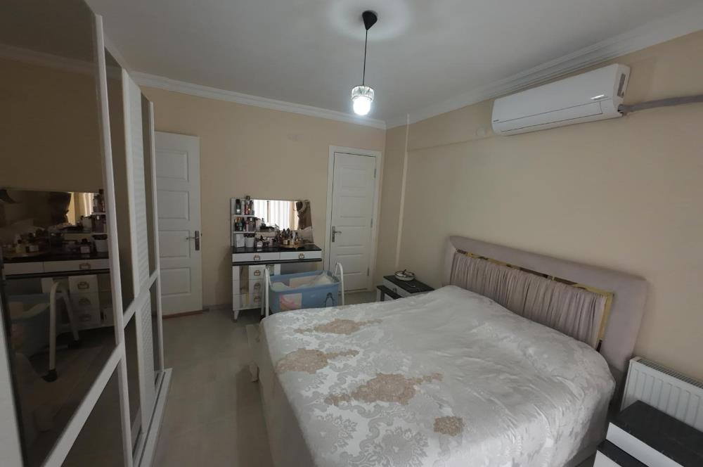  İzmir Bayraklı Barışkent Sitesinde 3+1 Satılık Daire
