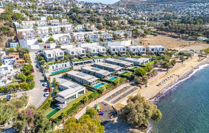 Gümüşlükte Denize 10 Adım Deniz Manzaralı Satılık İkiz Villa