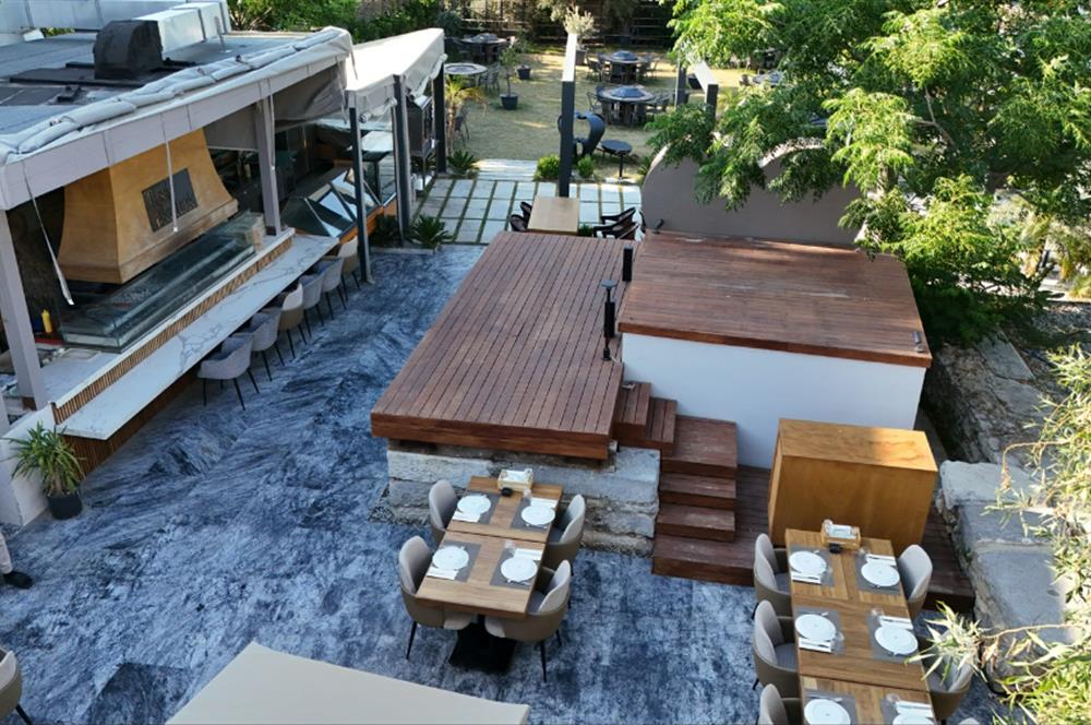 Bodrum Merkezde 15/30 İmarlı Arsa ve Taş Konak