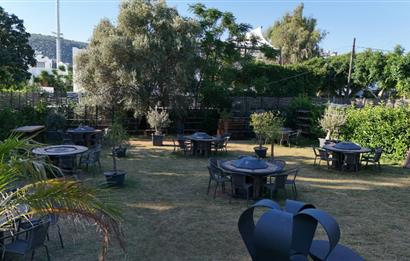 Bodrum Merkezde 15/30 İmarlı Arsa ve Taş Konak