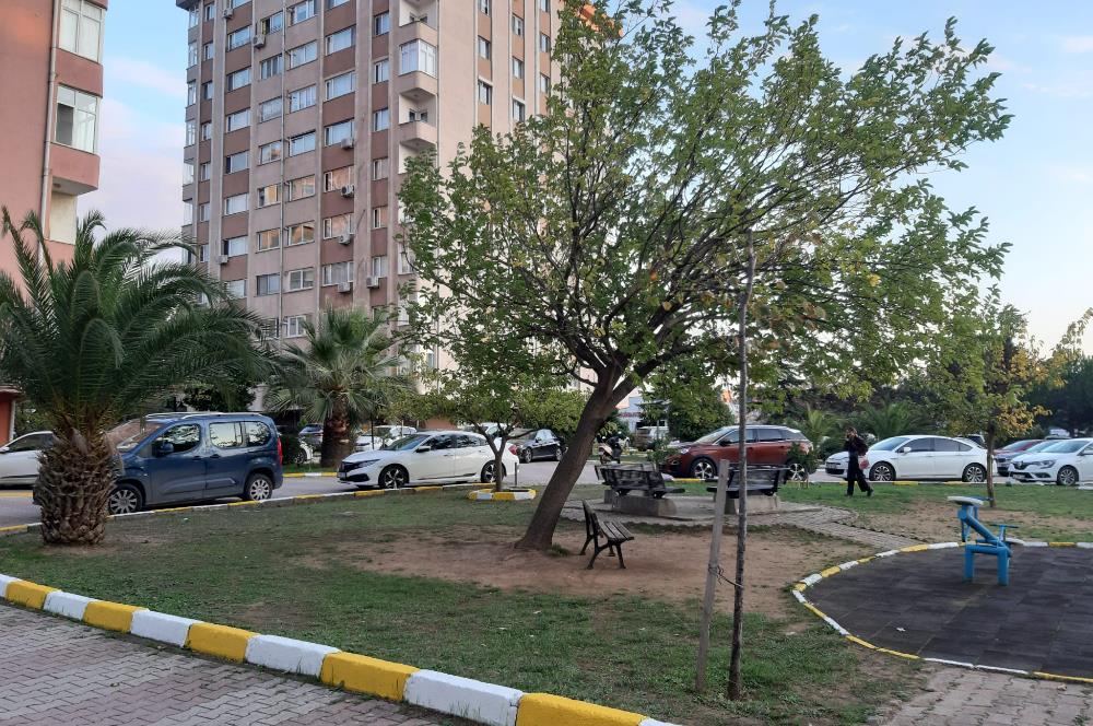 Adalet Sitesi'nde 3+1 Yatırım, Oturum İçin / Yüksek Arsa payı