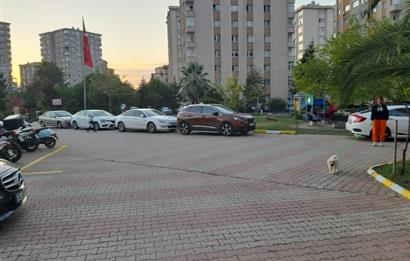 Adalet Sitesi'nde 3+1 Yatırım, Oturum İçin / Yüksek Arsa payı