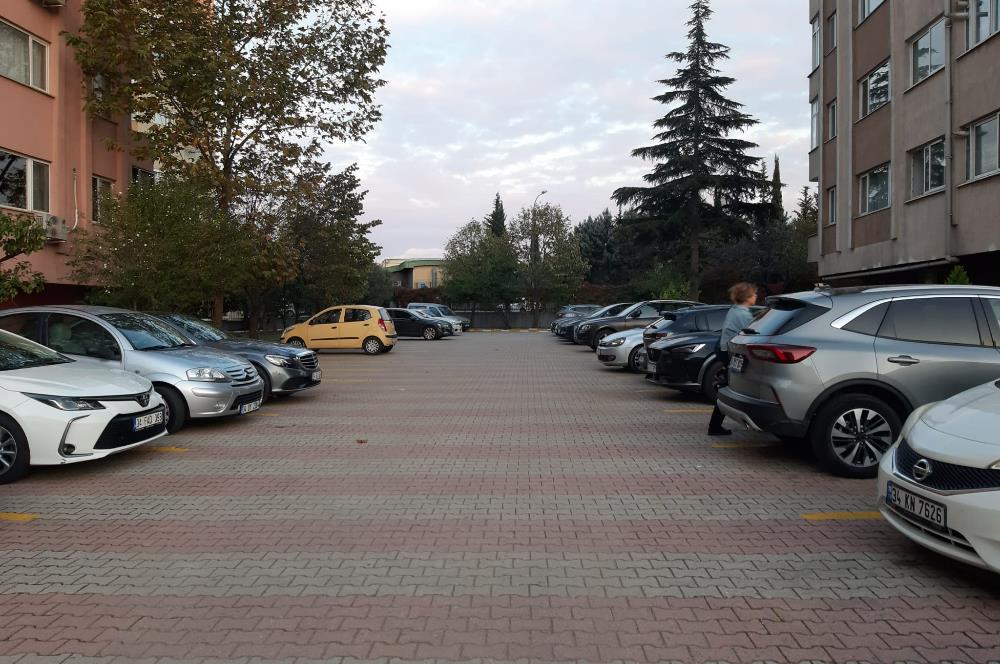 Adalet Sitesi'nde 3+1 Yatırım, Oturum İçin / Yüksek Arsa payı