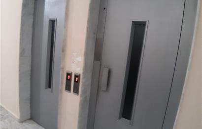 Adalet Sitesi'nde 3+1 Yatırım, Oturum İçin / Yüksek Arsa payı