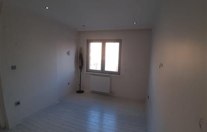 Adalet Sitesi'nde 3+1 Yatırım, Oturum İçin / Yüksek Arsa payı