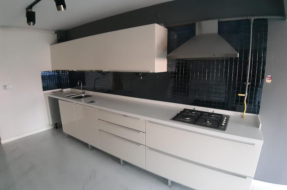 Adalet Sitesi'nde 3+1 Yatırım, Oturum İçin / Yüksek Arsa payı