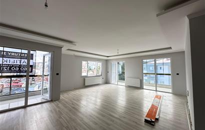 ŞEHRİNAZ KONUTLARIN DA DENİZ MANZARALI SATILIK OFİS & DAİRE