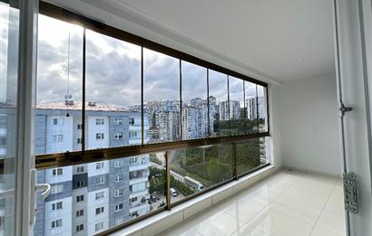 ŞEHRİNAZ KONUTLARIN DA DENİZ MANZARALI SATILIK OFİS & DAİRE
