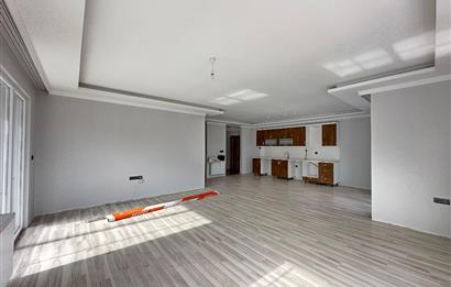 ŞEHRİNAZ KONUTLARIN DA DENİZ MANZARALI SATILIK OFİS & DAİRE