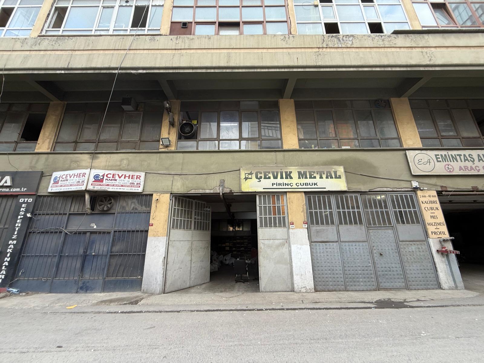  Satılık Bayrampaşa Dükkan Emintaş Akel Sanayi Sitesi 2 Dükkan