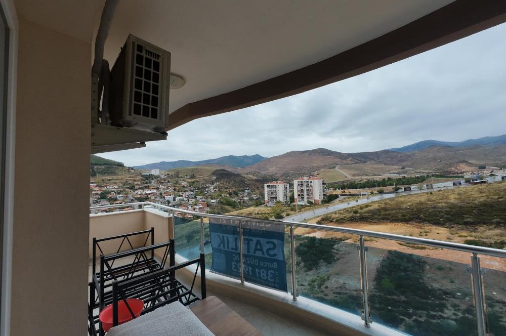  İzmir Bayraklı Barışkent Sitesinde 3+1 Satılık Daire