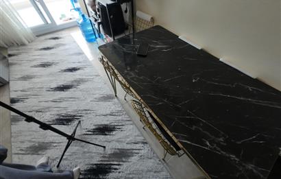  İzmir Bayraklı Barışkent Sitesinde 3+1 Satılık Daire