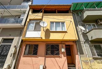 C21 Cius;Perşembe Pazarı Civarı Müstakil 2,5 Katlı Doğalgazlı Ev