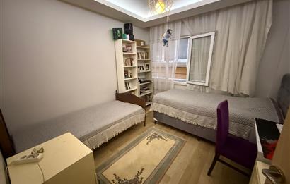 Kağıthane Sultan Selim Boş Oturuma Hazır Satılık 4+1 Daire