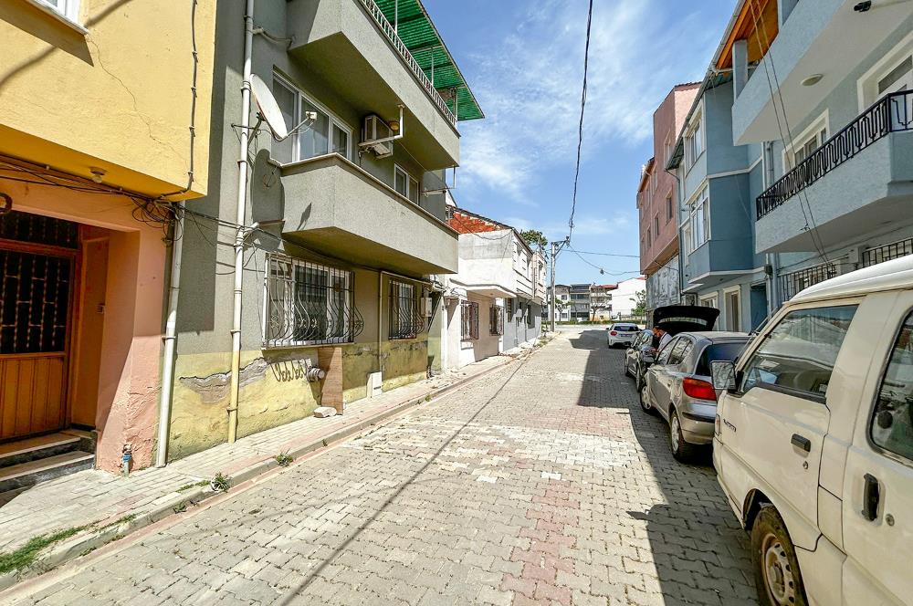 C21 Cius;Perşembe Pazarı Civarı Müstakil 2,5 Katlı Doğalgazlı Ev