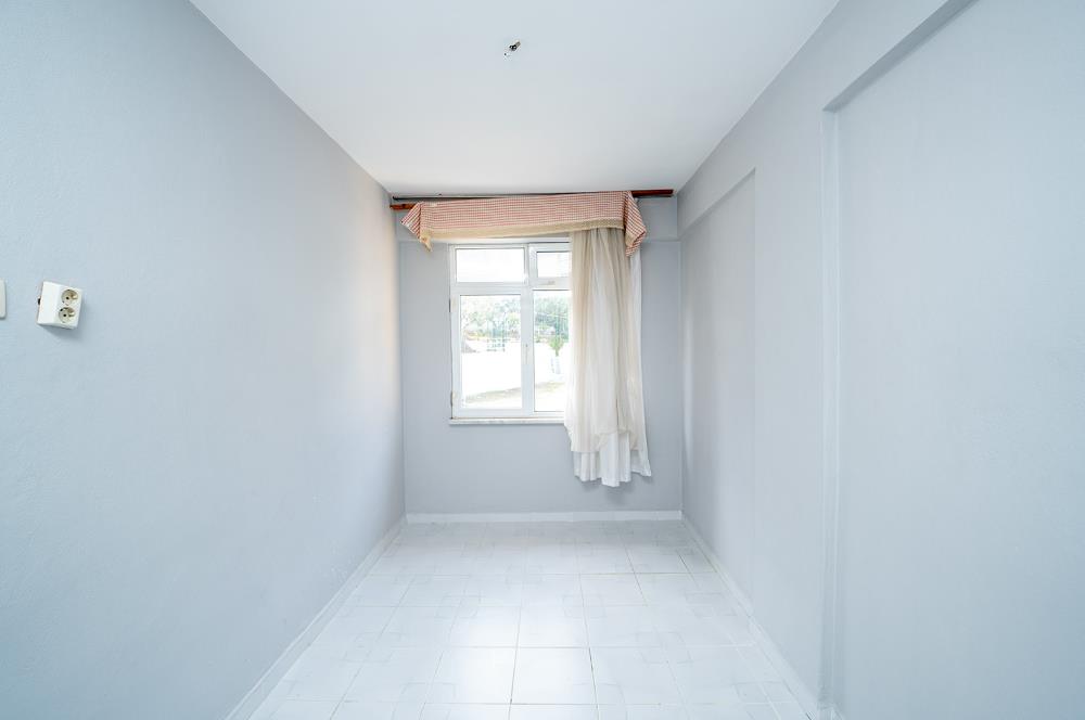 C21 Cius; Site 49'da Muhteşem Manzaralı 2+1 Plajlı Satılık Daire