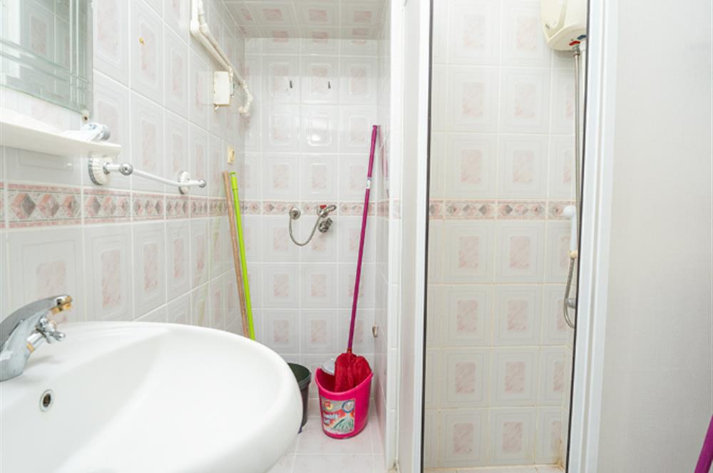 C21 Cius; Site 49'da Muhteşem Manzaralı 2+1 Plajlı Satılık Daire