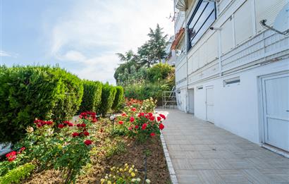 C21 Cius; Site 49'da Muhteşem Manzaralı 2+1 Plajlı Satılık Daire