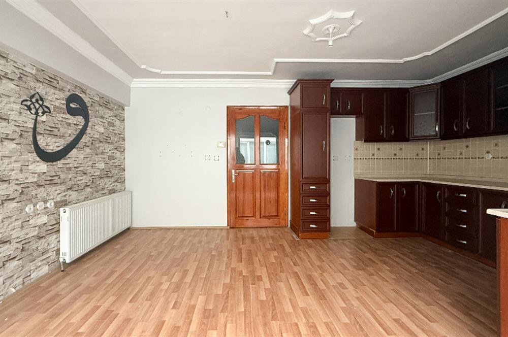 C21 BAL'DAN TOYGAR MH. BY PASTA KARŞISI SATILIK 2+1 DAİRE