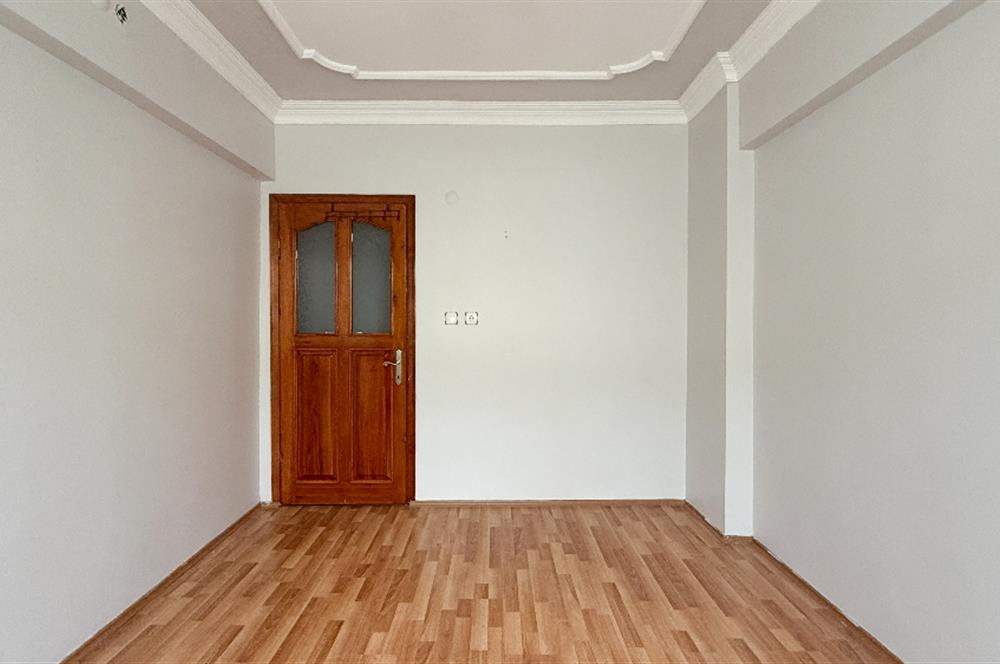 C21 BAL'DAN TOYGAR MH. BY PASTA KARŞISI SATILIK 2+1 DAİRE