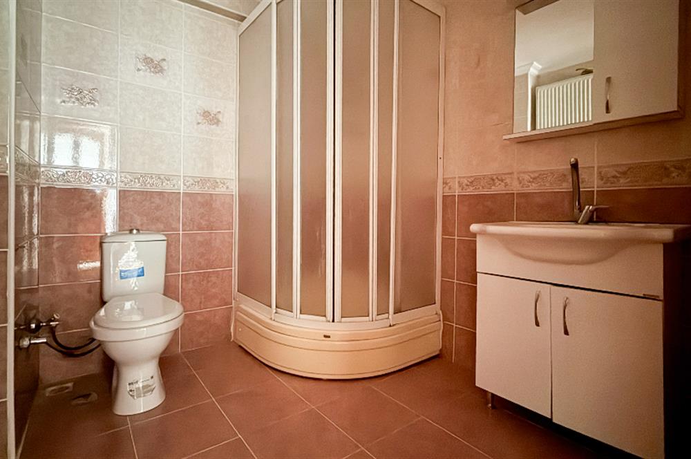 C21 BAL'DAN TOYGAR MH. BY PASTA KARŞISI SATILIK 2+1 DAİRE