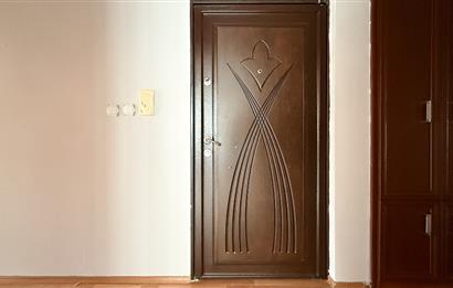 C21 BAL'DAN TOYGAR MH. BY PASTA KARŞISI SATILIK 2+1 DAİRE