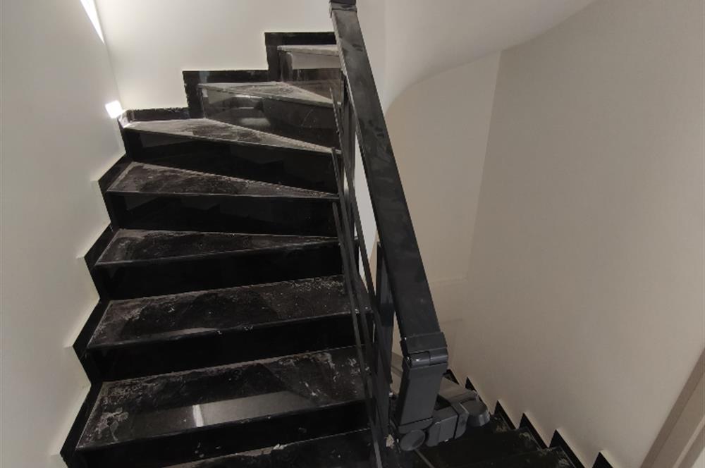  DİDİM AKBÜK’TE DENİZ MANZARALI VİLLA