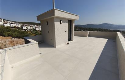  DİDİM AKBÜK’TE DENİZ MANZARALI VİLLA