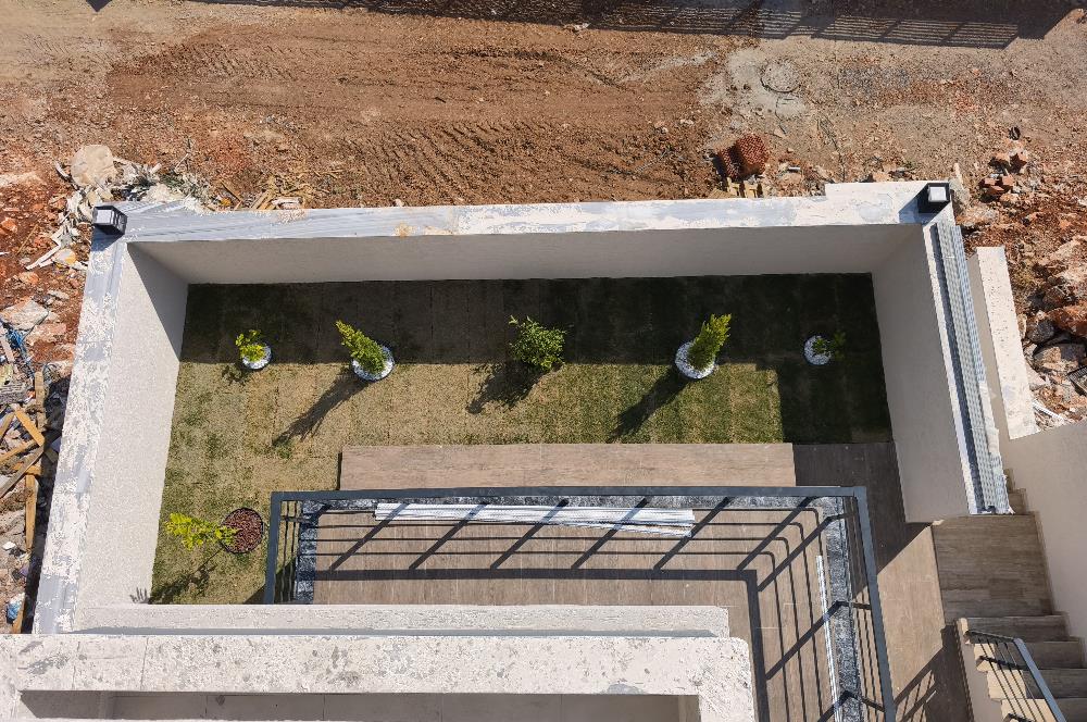  DİDİM AKBÜK’TE DENİZ MANZARALI VİLLA