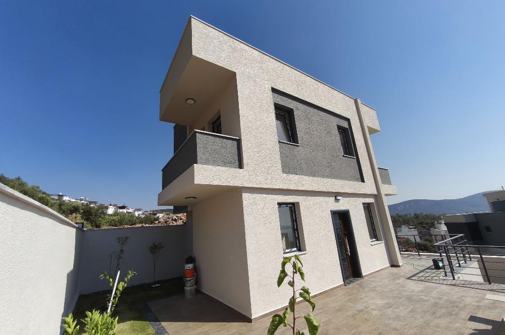  DİDİM AKBÜK’TE DENİZ MANZARALI VİLLA