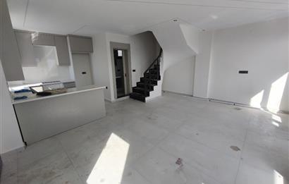  DİDİM AKBÜK’TE DENİZ MANZARALI VİLLA