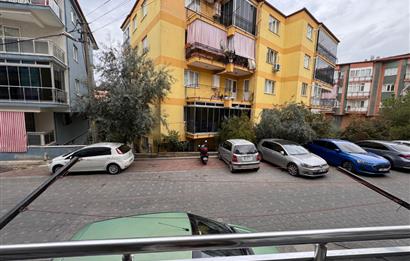 DEĞİRMENÖNÜNDE SATILIK 2+1 DAİRE
