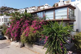 Bodrum Yokuşbaşı Mahallesinde Merkeze Yakın Satılık Dubleks