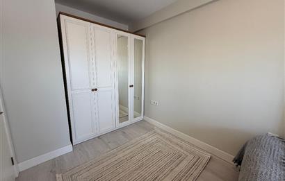 Solo Levent Satılık 1+1 Boş Oturuma Hazır Yüksek Kat