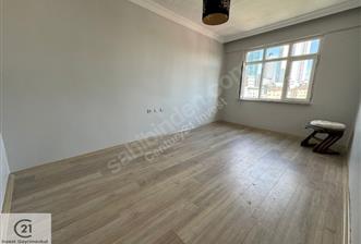 Kağıthane Ortabayır Mahallesi Satılık 2+1 Atalar Caddesi