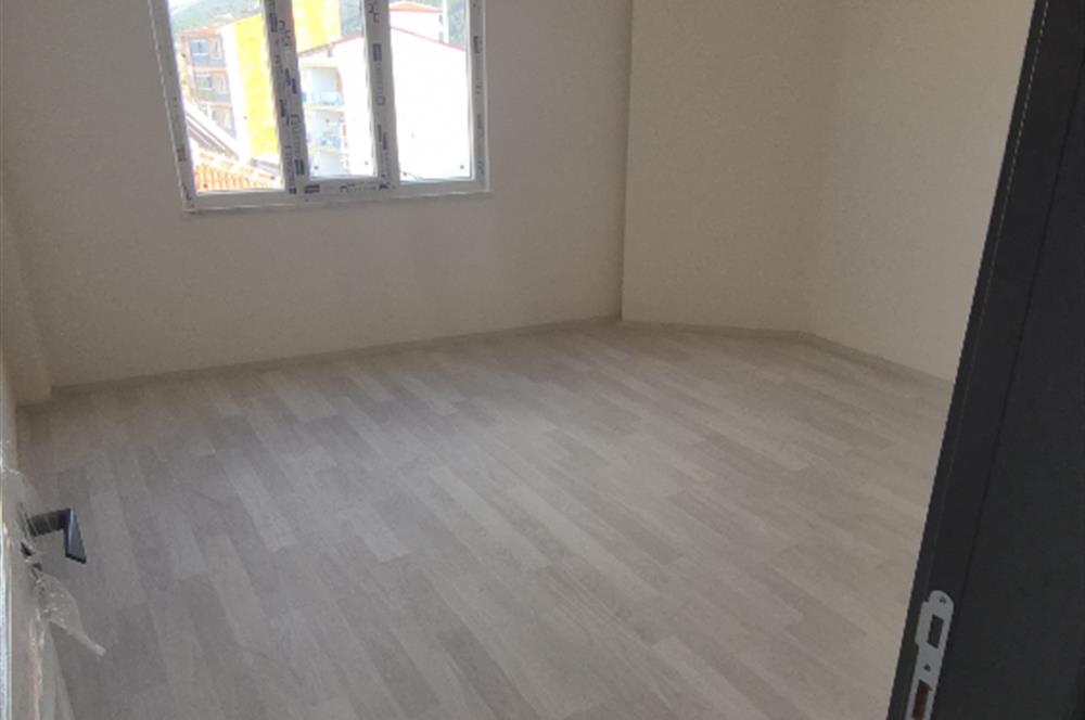 CENTURY21 PLUS'DAN BAHÇELİEVLERDE LÜKS 3+1 FIRSAT DAİRE