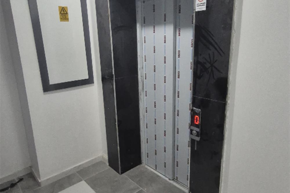 CENTURY21 PLUS'DAN BAHÇELİEVLERDE LÜKS 3+1 FIRSAT DAİRE